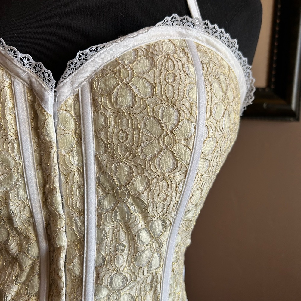 Cream Corset Halter NWT Size Large - Picture 5 of 10